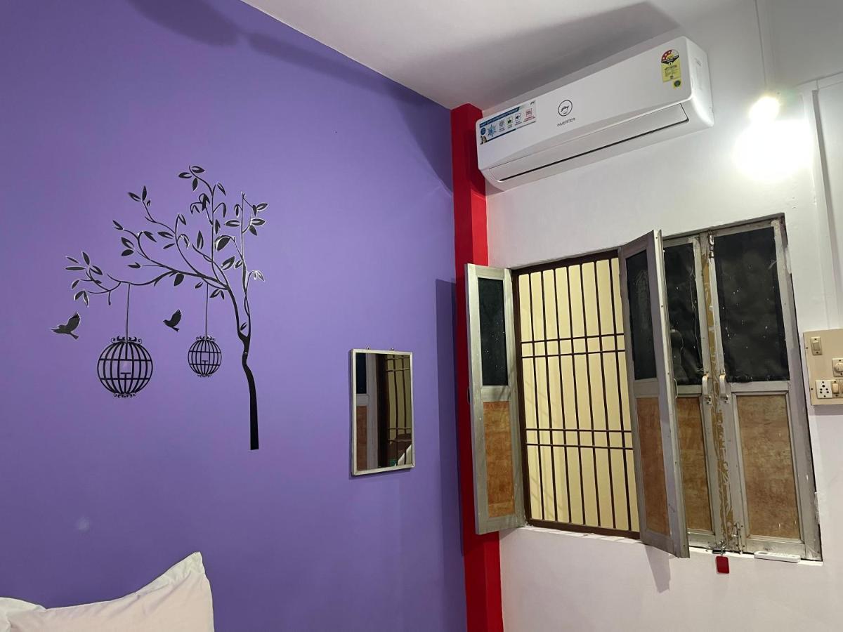 Indra Paying Guest House Varanasi Exteriör bild