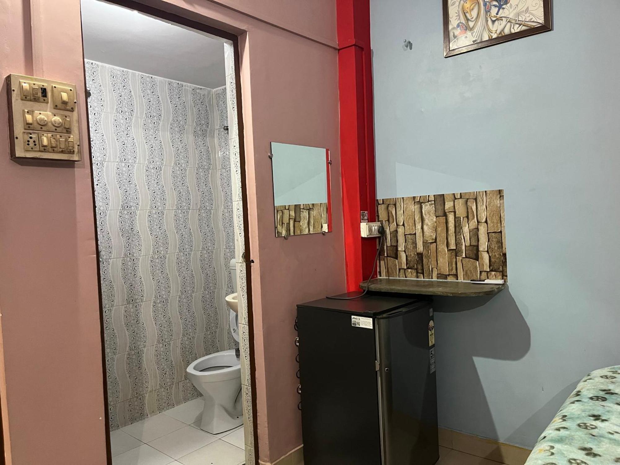 Indra Paying Guest House Varanasi Exteriör bild